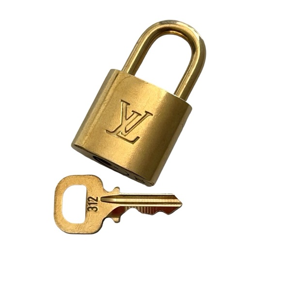 LOUIS VUITTON Gold Lock & Key #312 Set - Picture 4 of 6